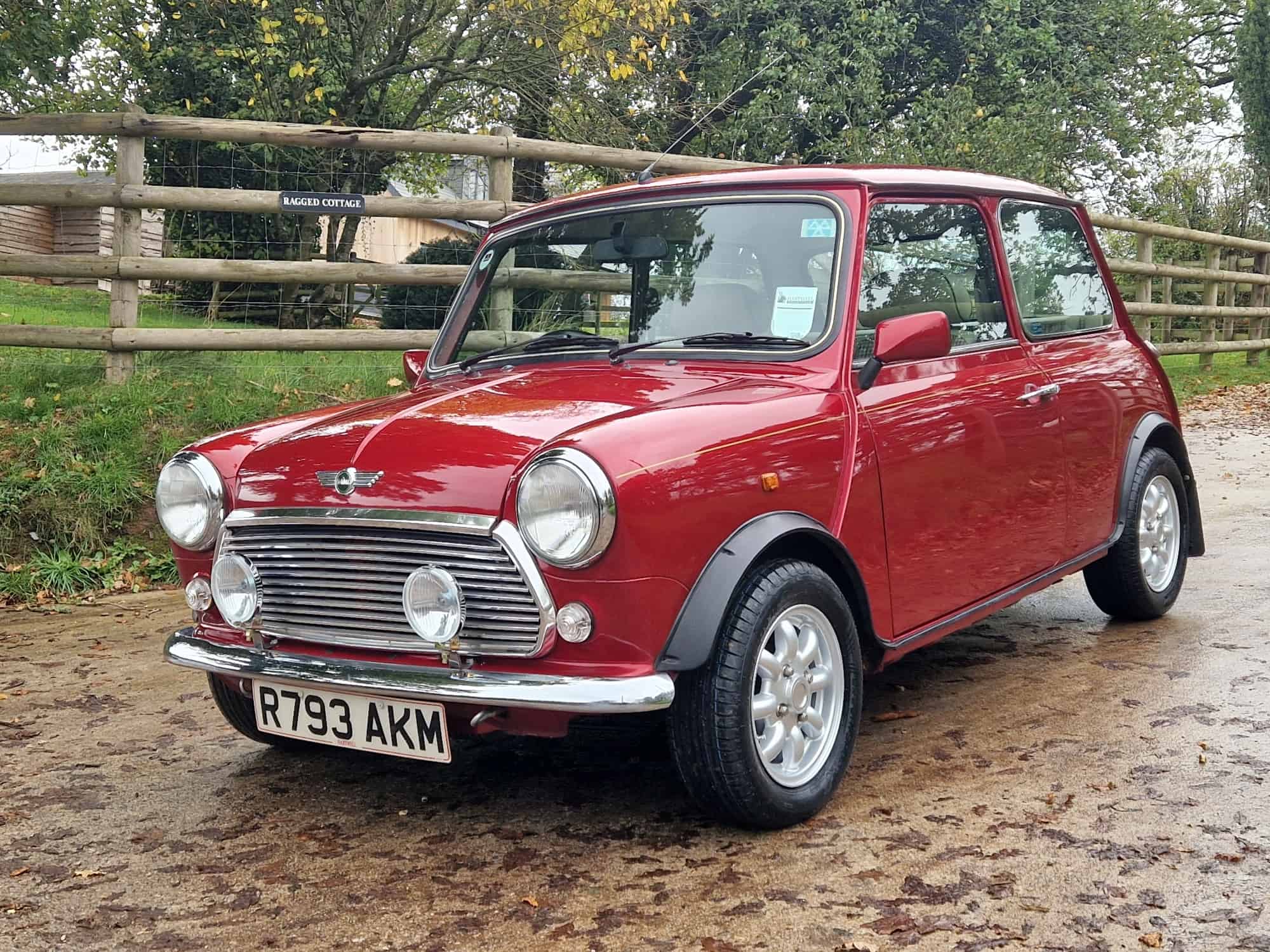 ** NOW SOLD ** 1997 Rover Mini 1.3 MPI In Nightfire Red On Just 5880 Miles From New!