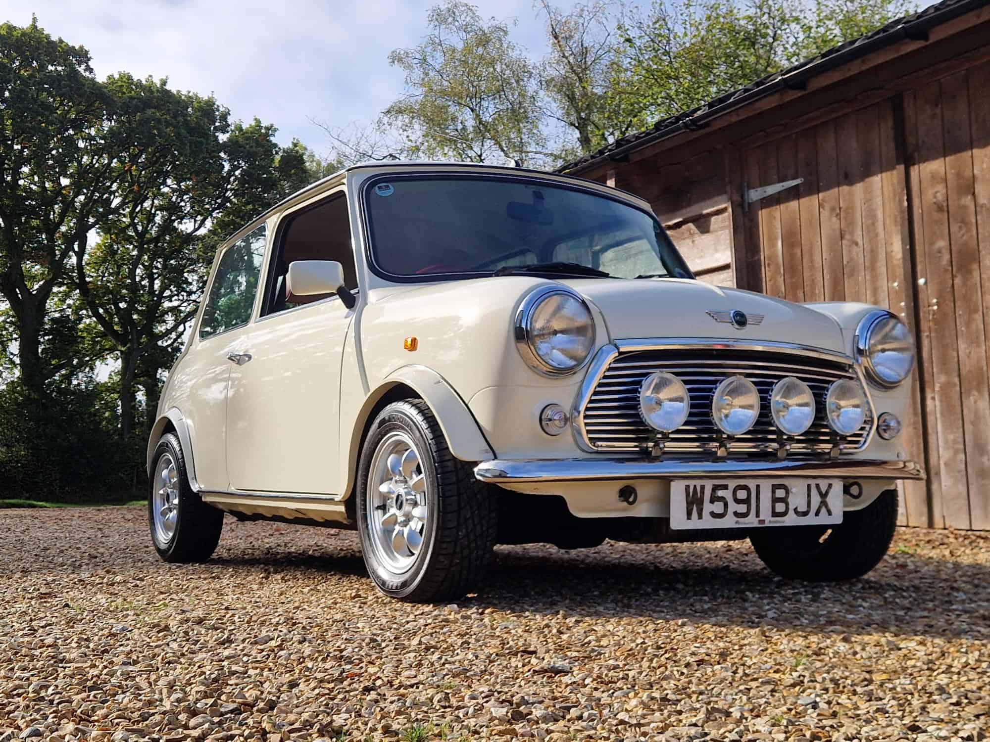 ** DEPOSIT PAID ** Very Rare Old English White Mini Seven On 14600 Miles.