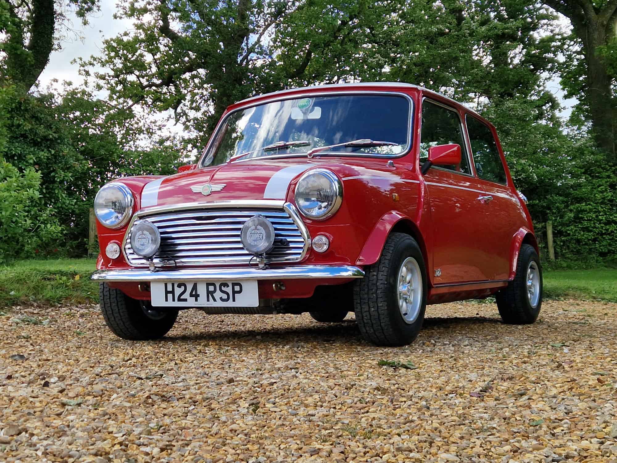 ** AVAILABLE MID JUNE ** 1990 Rover Mini Cooper RSP In Outstanding Condition With Nice Period Extras.