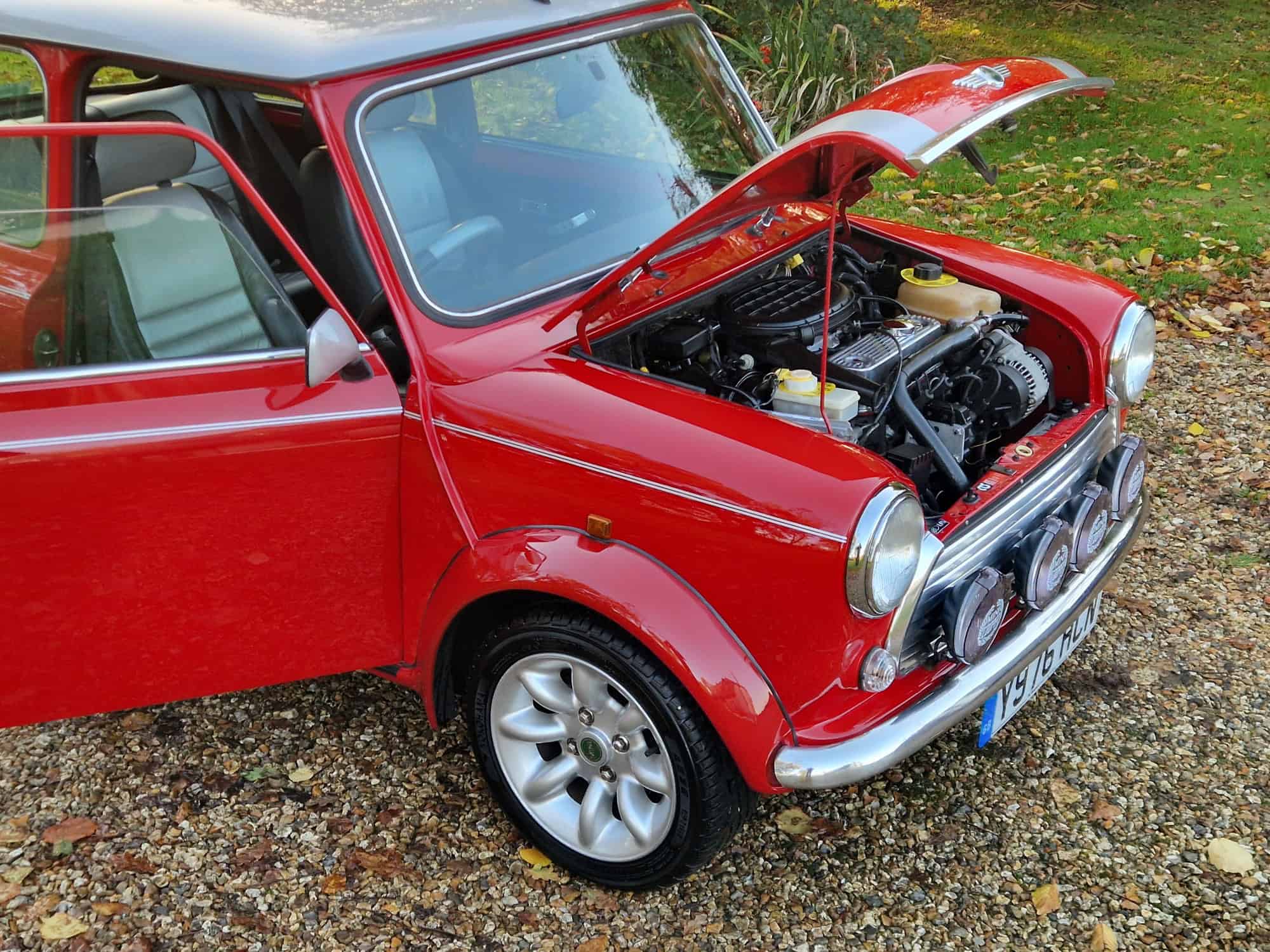 2001 Y Rover Mini Cooper Sport In Solar Red and Silver.