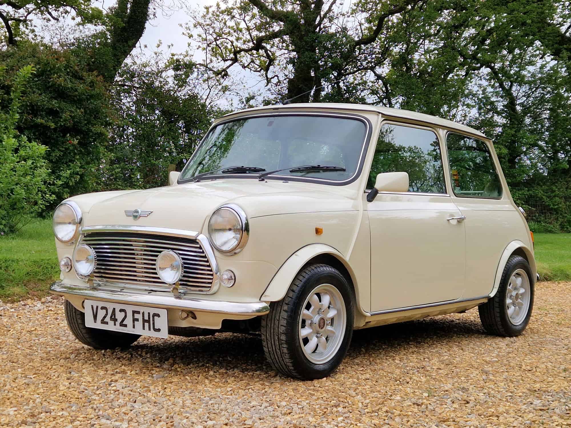 1999 Rover Mini 1.3 MPI In Old English White On Just 8490 Miles From New!