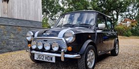 1992 Rover Mini Cooper 1275 cc In Rare Black And White On Just 33300 Miles From New!